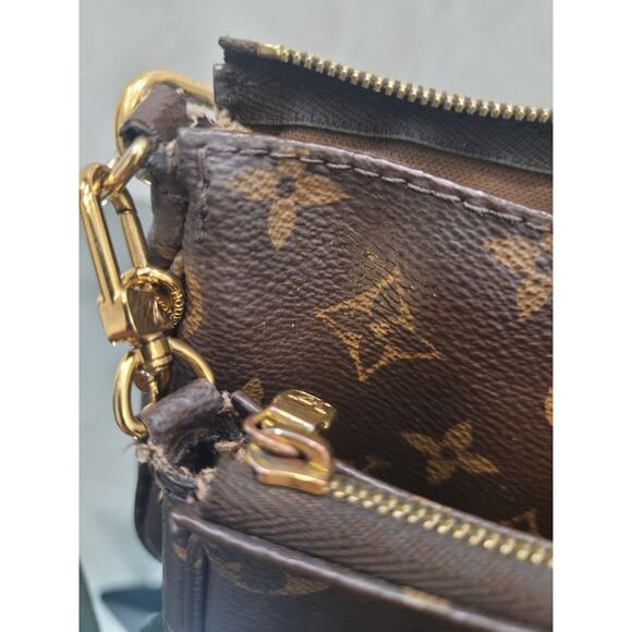 Louis Vuitton Multi Pochette Accessoires Crossbody Bag - Picture 10 of 10